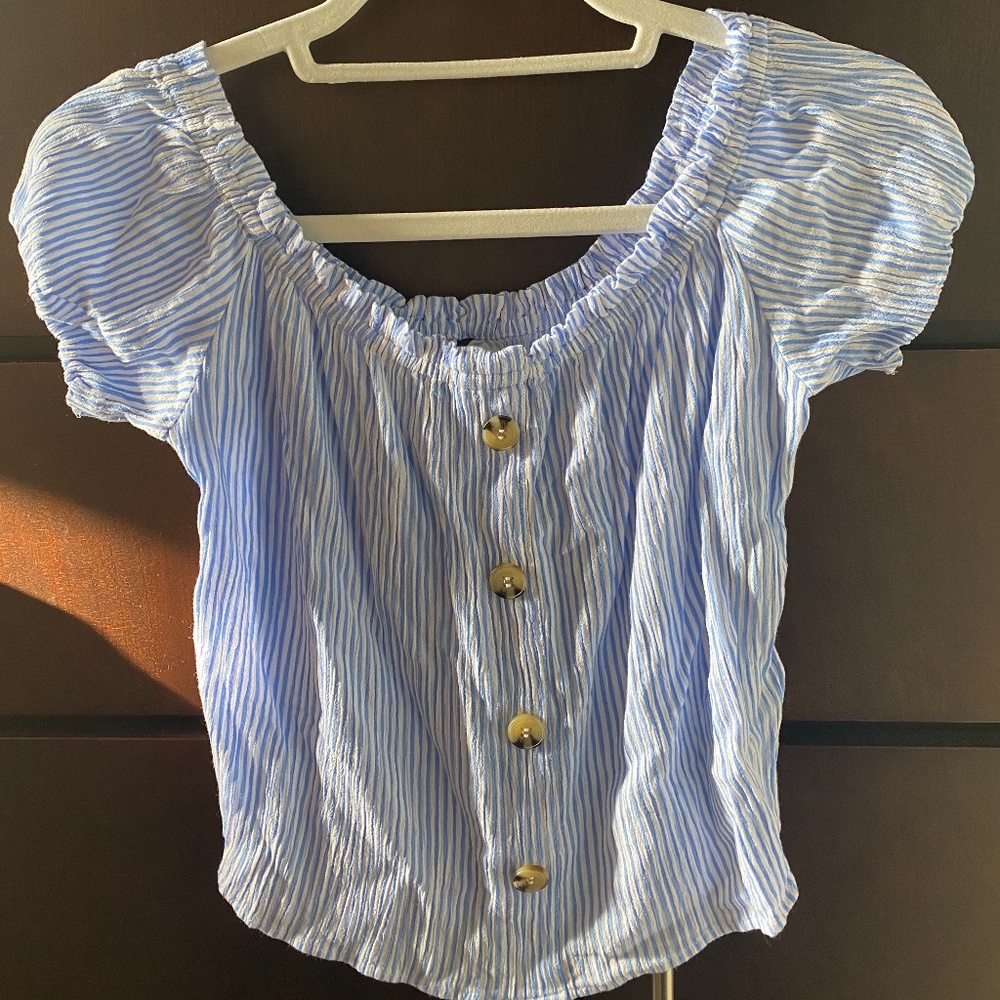 H&M top, size 0, blue and white